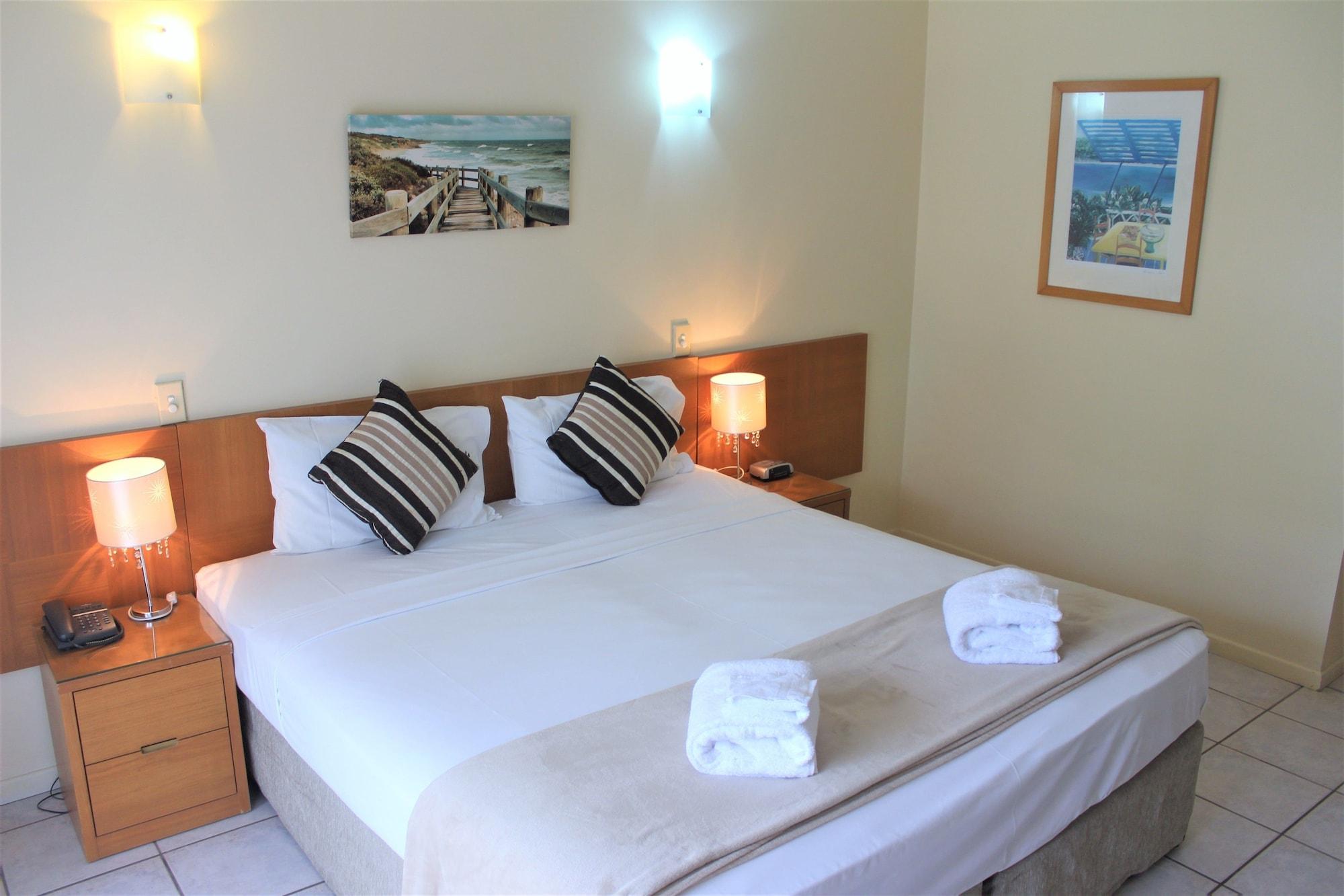 Crystal Garden Resort & Restaurant Κερνς Εξωτερικό φωτογραφία