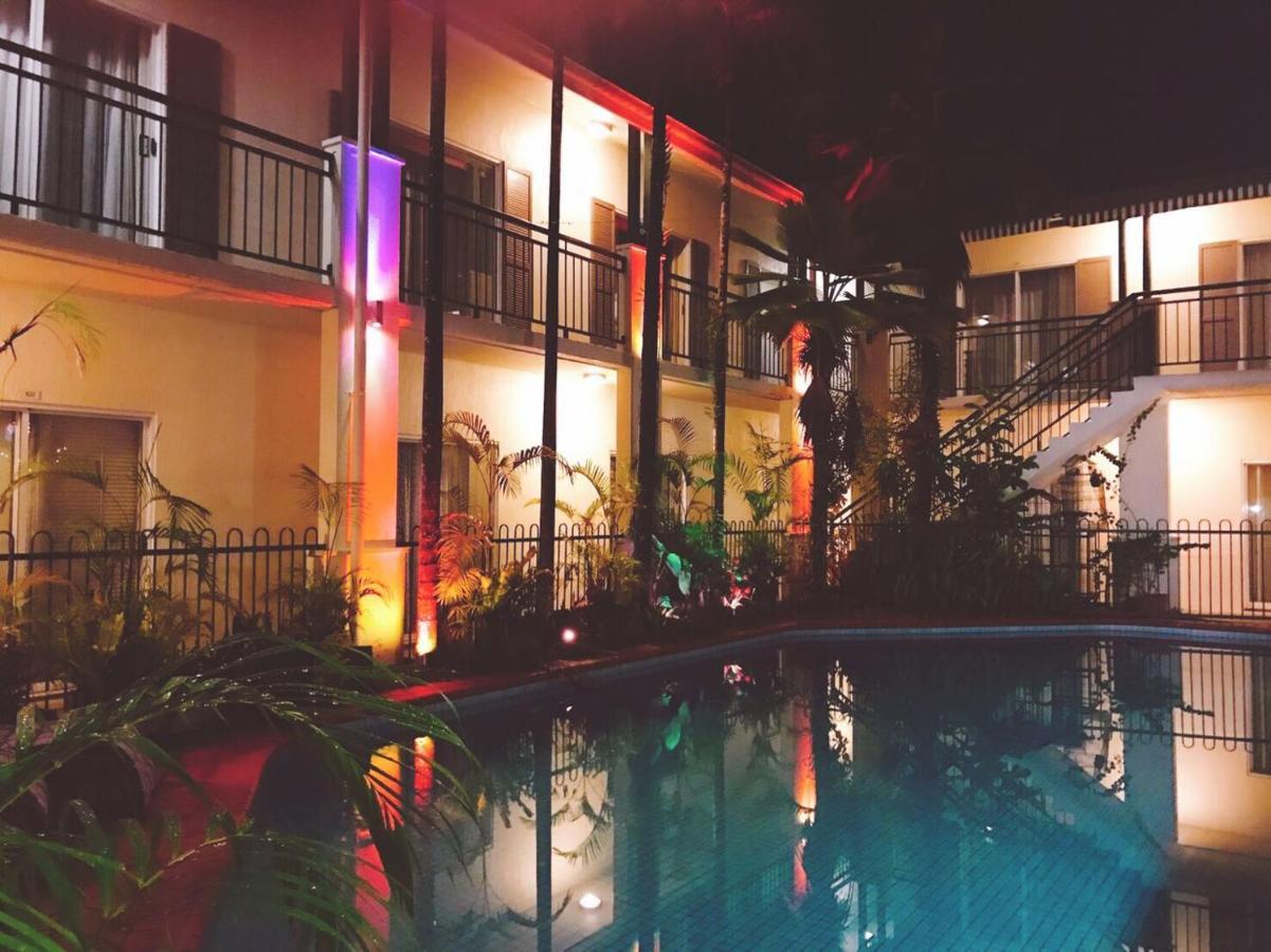 Crystal Garden Resort & Restaurant Κερνς Εξωτερικό φωτογραφία
